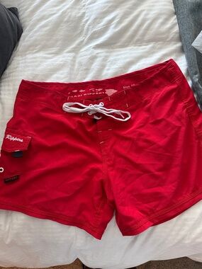 Maui Rippers women’s board shorts size 10 with Drawstring